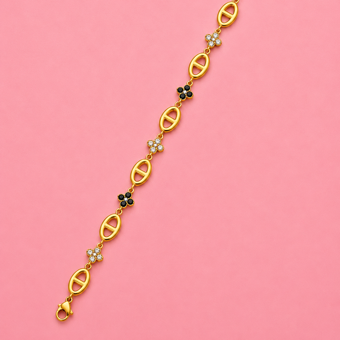 Bracelet Blackie en acier inoxydable, ajustable, porté
