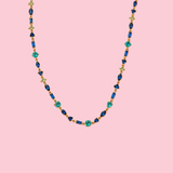 Collier Costa Rica bleu en acier inoxydable, porté