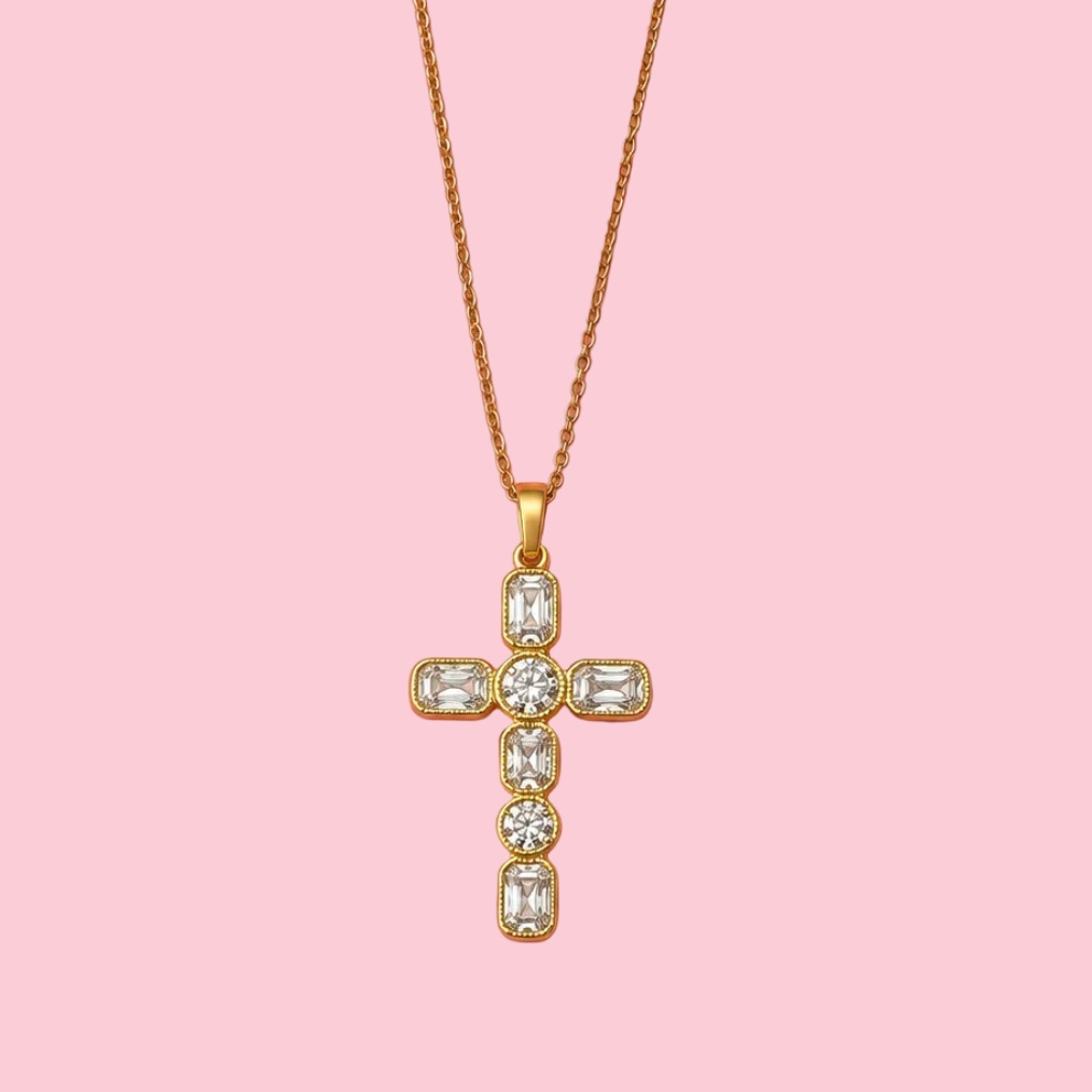 Collier Marie en acier inoxydable, ajustable, porté