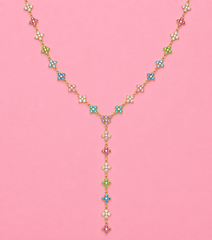Collier Y Ivoire en acier inoxydable doré, porté